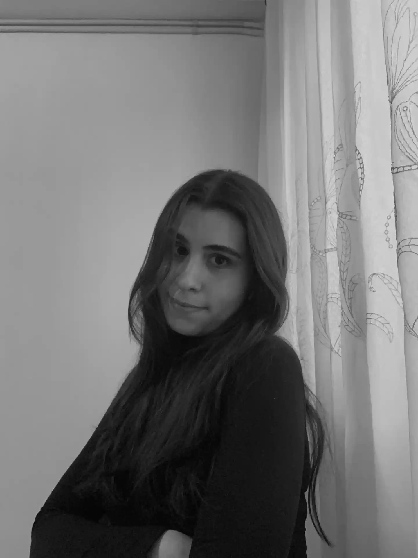 Auto Retrato/ Juliana Gomes/2024