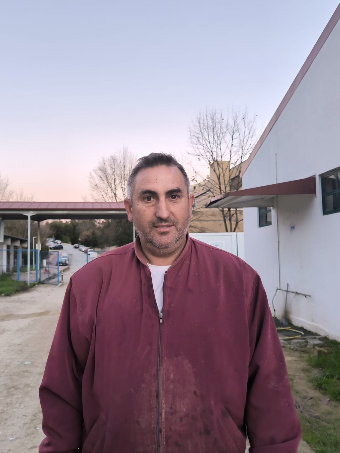 Imagem 6: Luís Arsênio Rui Pimenta, trabalha na vacaria da Utad/ Juliana Gomes/ Vila Real/2024